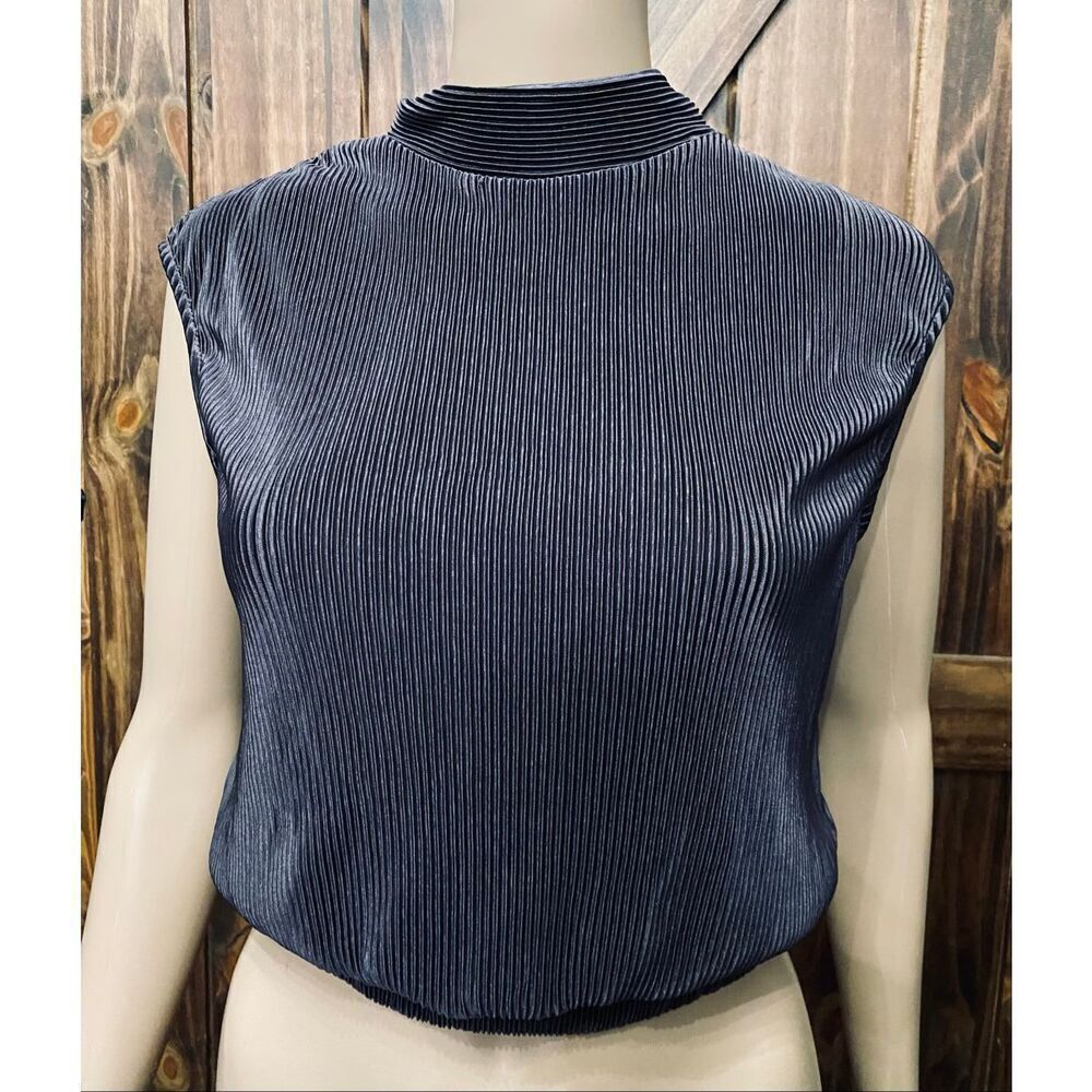 Anthropologie RO & DE Pleated Crop Blouse Shirt Sz S